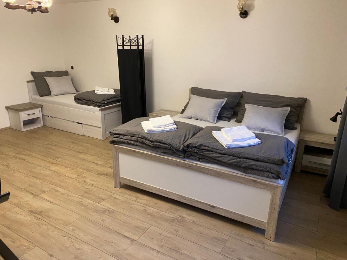 Apartmán Pod Mandloní Starovice Exterior foto