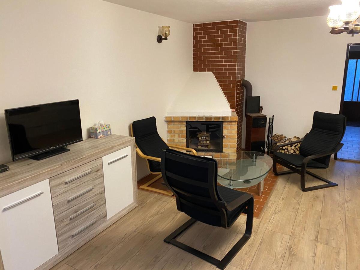 Apartmán Pod Mandloní Starovice Exterior foto